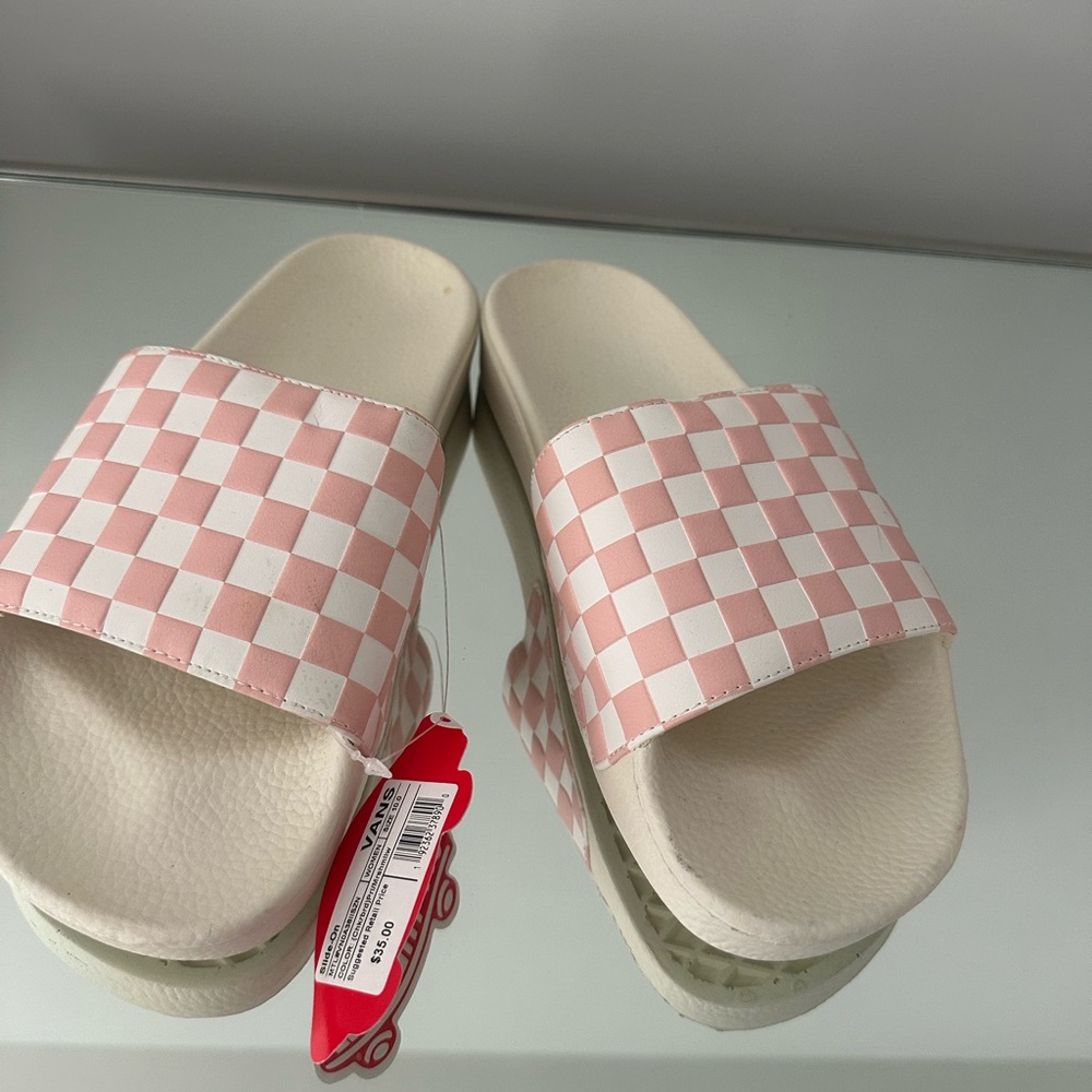 Women’s Vans slides in pink and white checkered, size 10